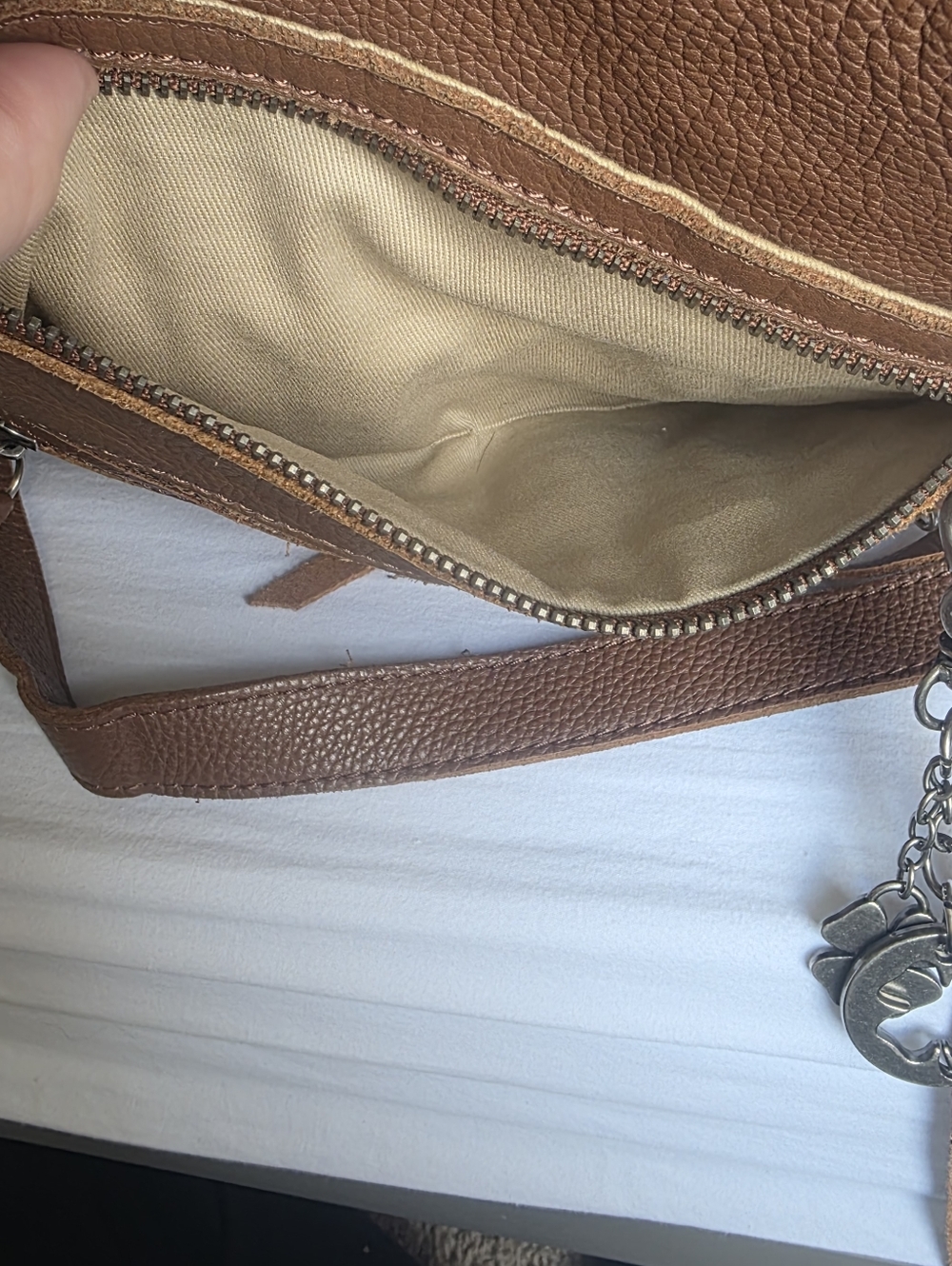 Lucky Brand Brown Leather Crossbody Bag with Signature Clover Charm - Picture 7 of 15